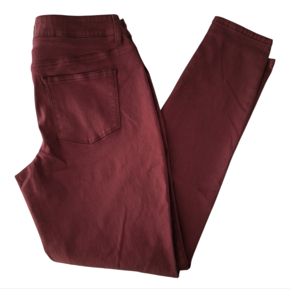Maurice's Brick Red Jegging Size L